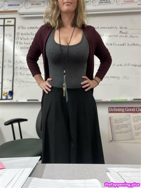 onlyfans teacher leaked|Teachers OnlyFans Goes Viral, Leads to Harassment。